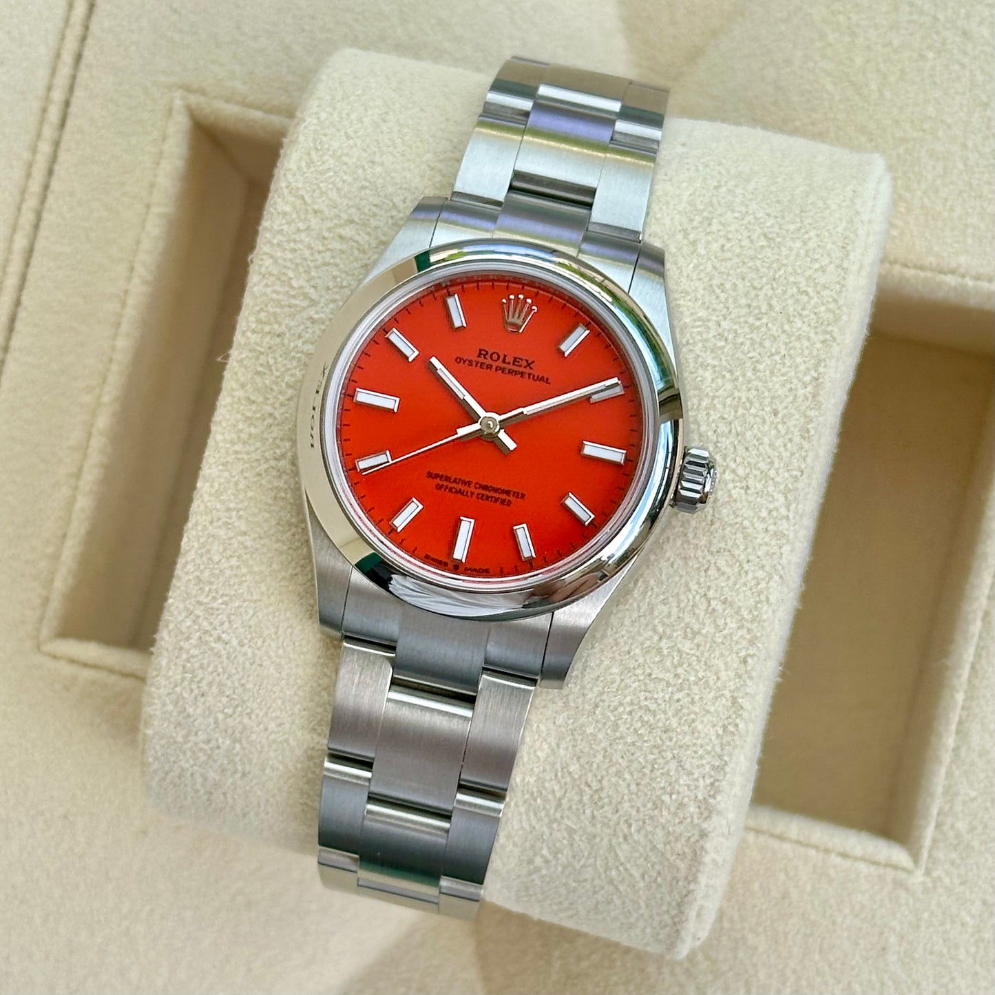 Oyster Perpetual 31 Coral Red Ref 277200 2023