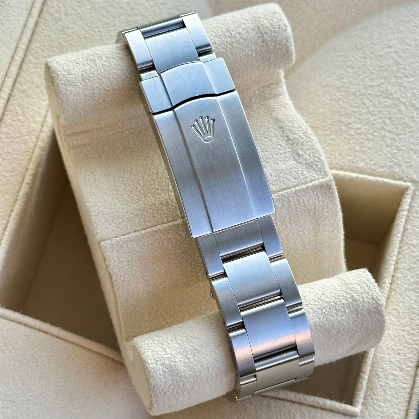 Oyster Perpetual 39 Ref 114300 2016