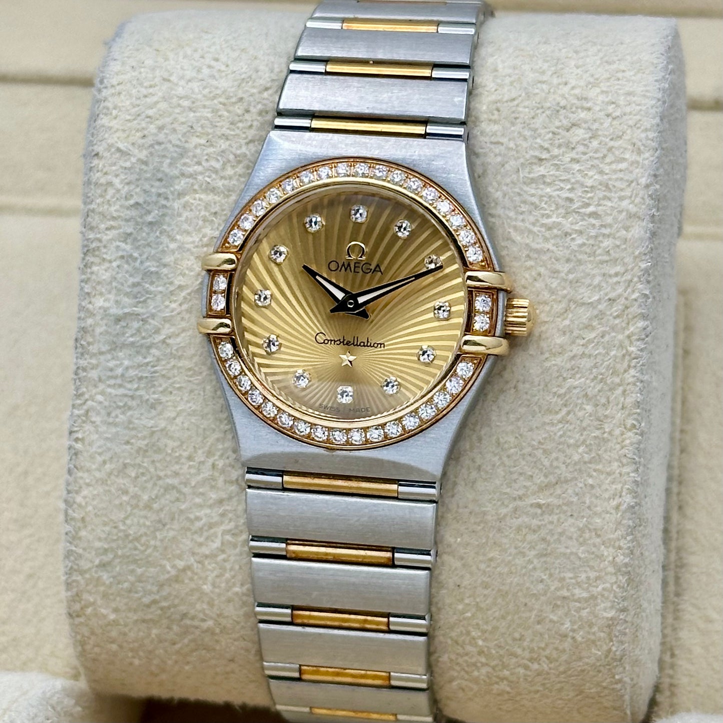 Constellation Ladies Factory Diamond Bezel Yellow Gold Ref 111.25.26.60.58.001