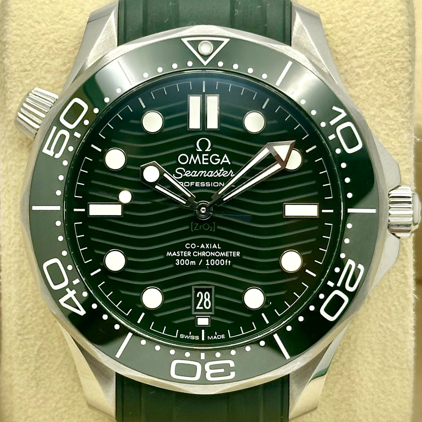 Seamaster 300 Green Ref 
210.32.42.20.10.001 2024