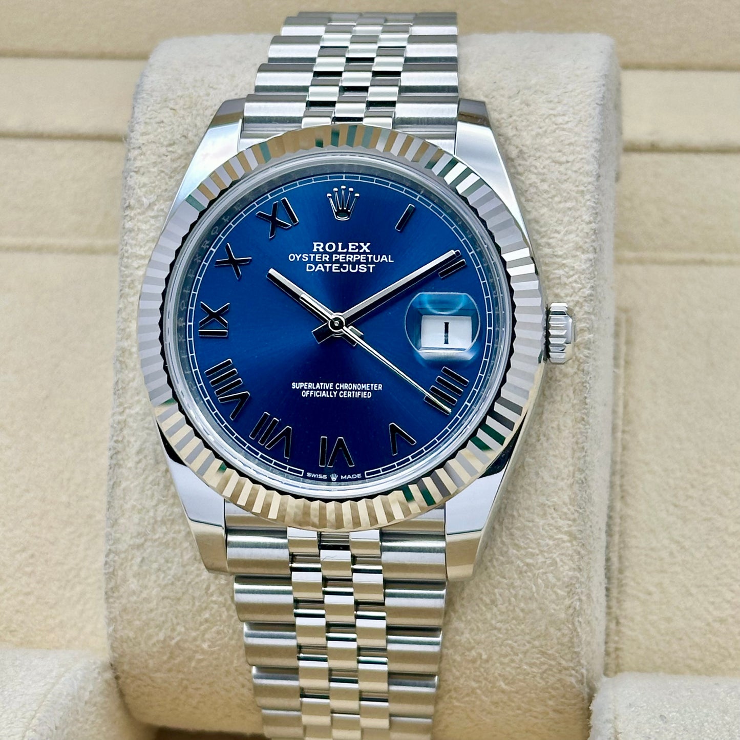 Datejust 41 Sunburst Blue Romans 18K White Gold Ref 126334 2026