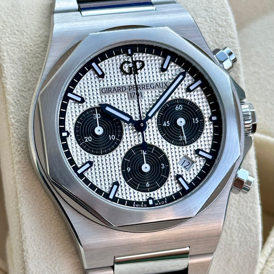 Laureato Chronograph Panda Dial Ref 81020-11-131-11А 2022