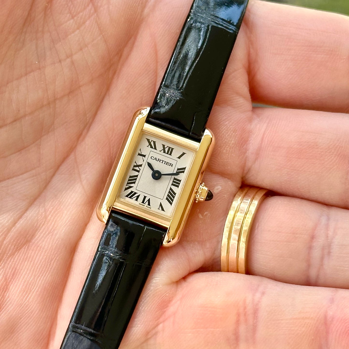 Tank Louis Mini 18K Yellow Gold White Romans Ref WGTA0352 2025