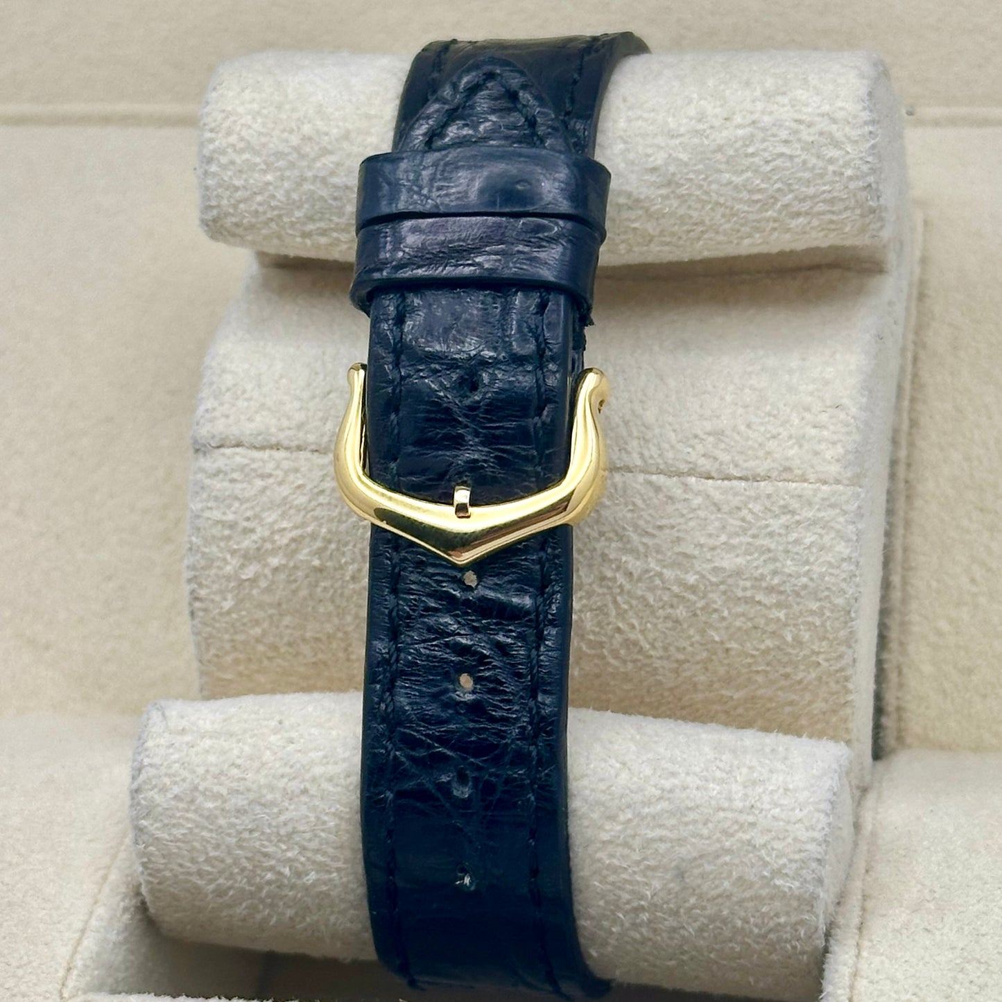 Tank Must Large Burgundy Manual Winding