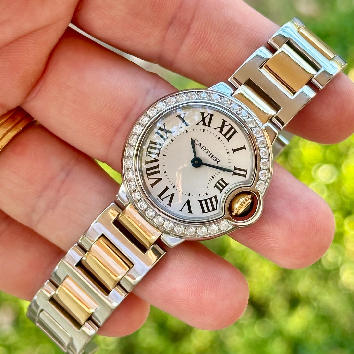 Ballon Bleu White Romans Diamond Bezel 18K Yellow Gold Ref 3009