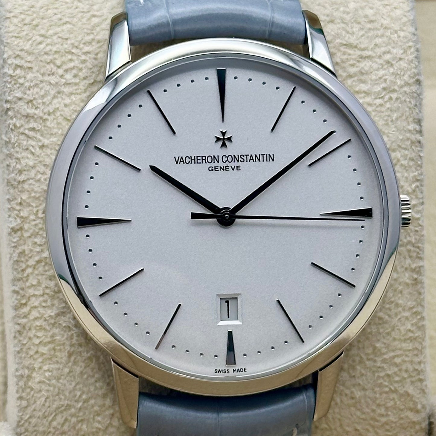 Patrimony Contemporary 18K White Gold 85180/000G-9230