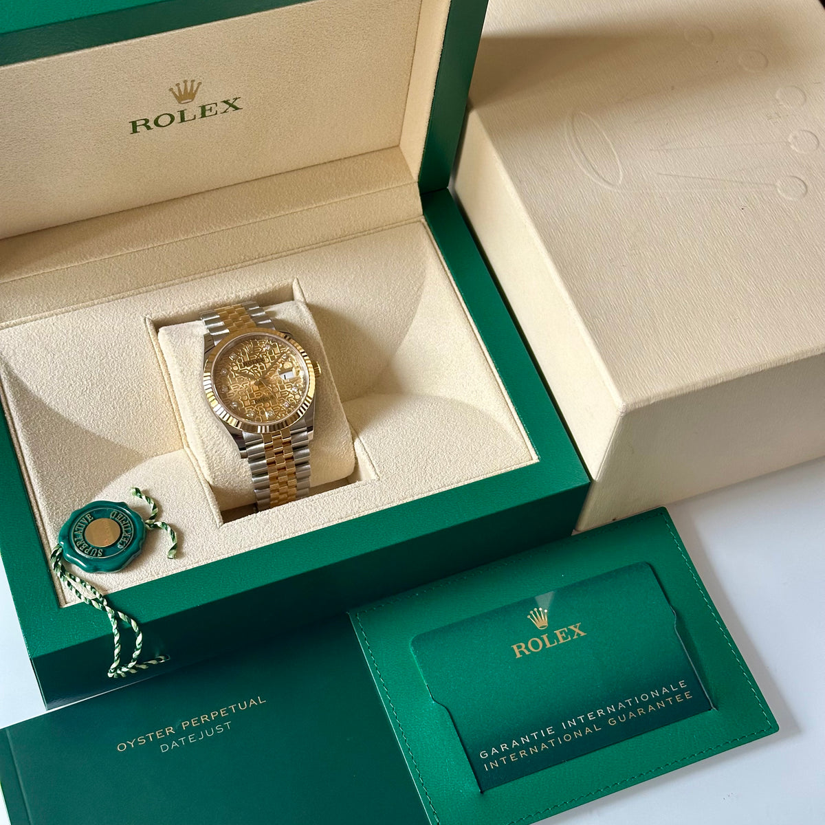 Datejust 36 Champagne Anniversary Diamond Dial 18K Yellow Gold Ref 126233 2021