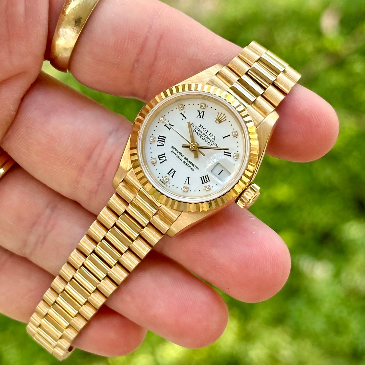 (ON HOLD) Lady-Datejust 26 White Diamond 18K Yellow Gold President Ref 69178