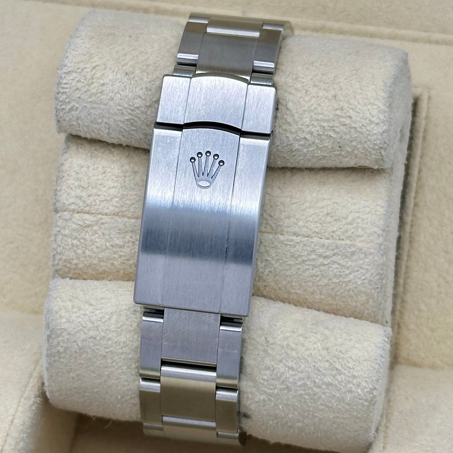 Oyster Perpetual 34 Sunburst Blue Dial Ref 124200 2022