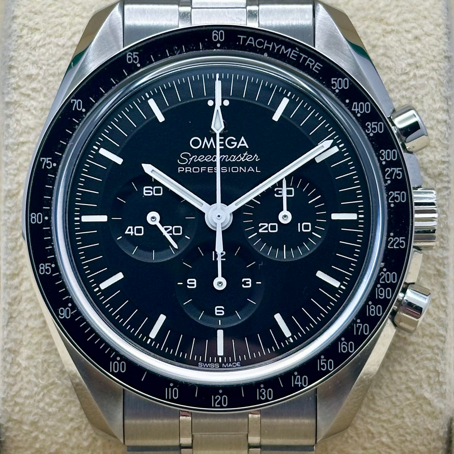 Speedmaster Professional Sapphire Sandwich Ref 310.30.42.50.01.002 2025