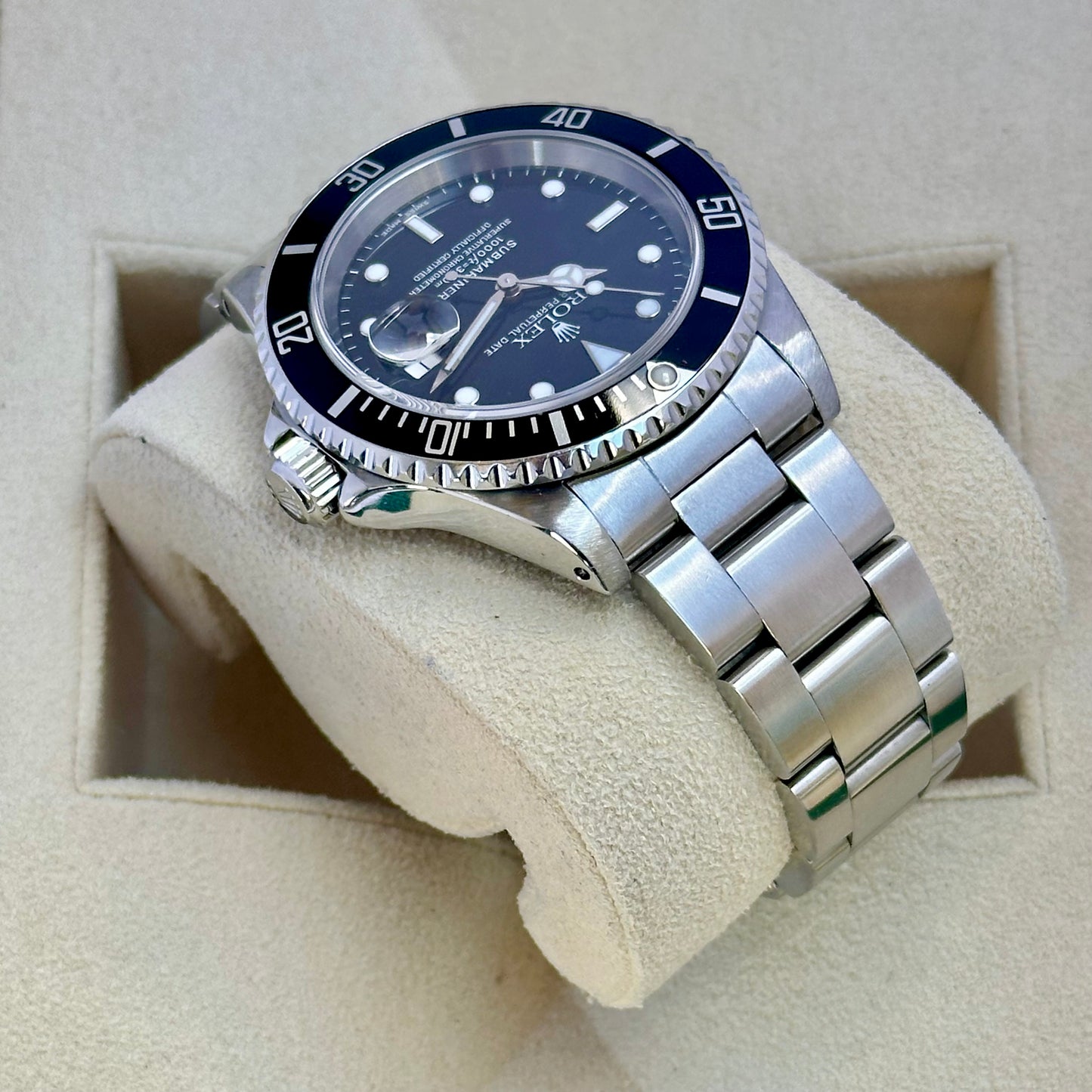 Submariner Date Ref 16610 2000