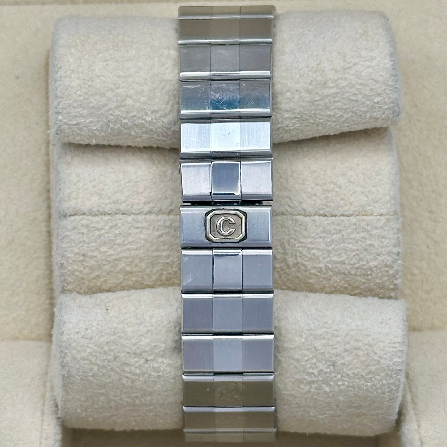 St. Mortiz Small White Romans 18K Yellow Gold Bezel Ref 8024