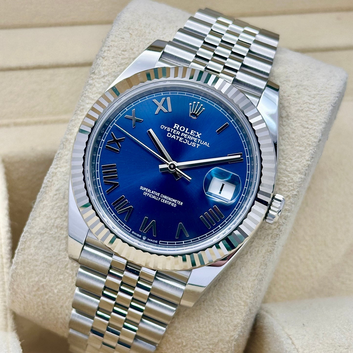 Datejust 41 Sunburst Blue Romans 18K White Gold Ref 126334 2026
