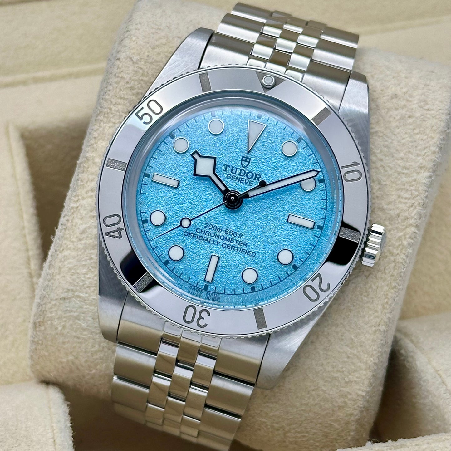 Black Bay 54 Blue Lagoon Ref M79000-0001 2025