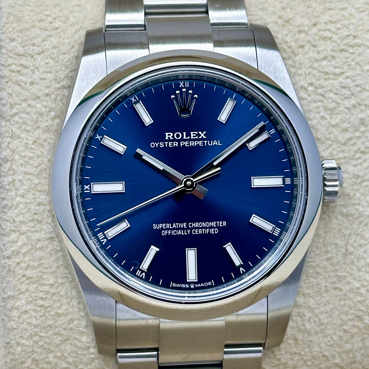 Oyster Perpetual 34 Sunburst Blue Dial Ref 124200 2022