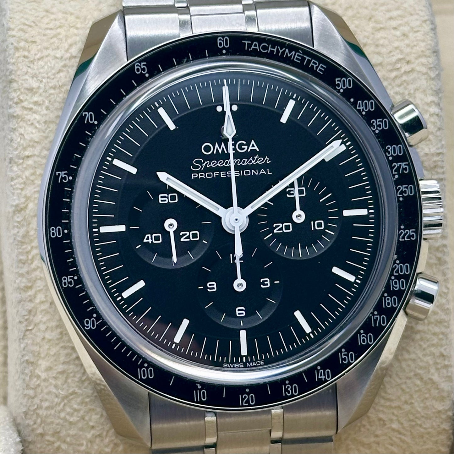 Speedmaster Professional Sapphire Sandwich Ref 310.30.42.50.01.002 2025