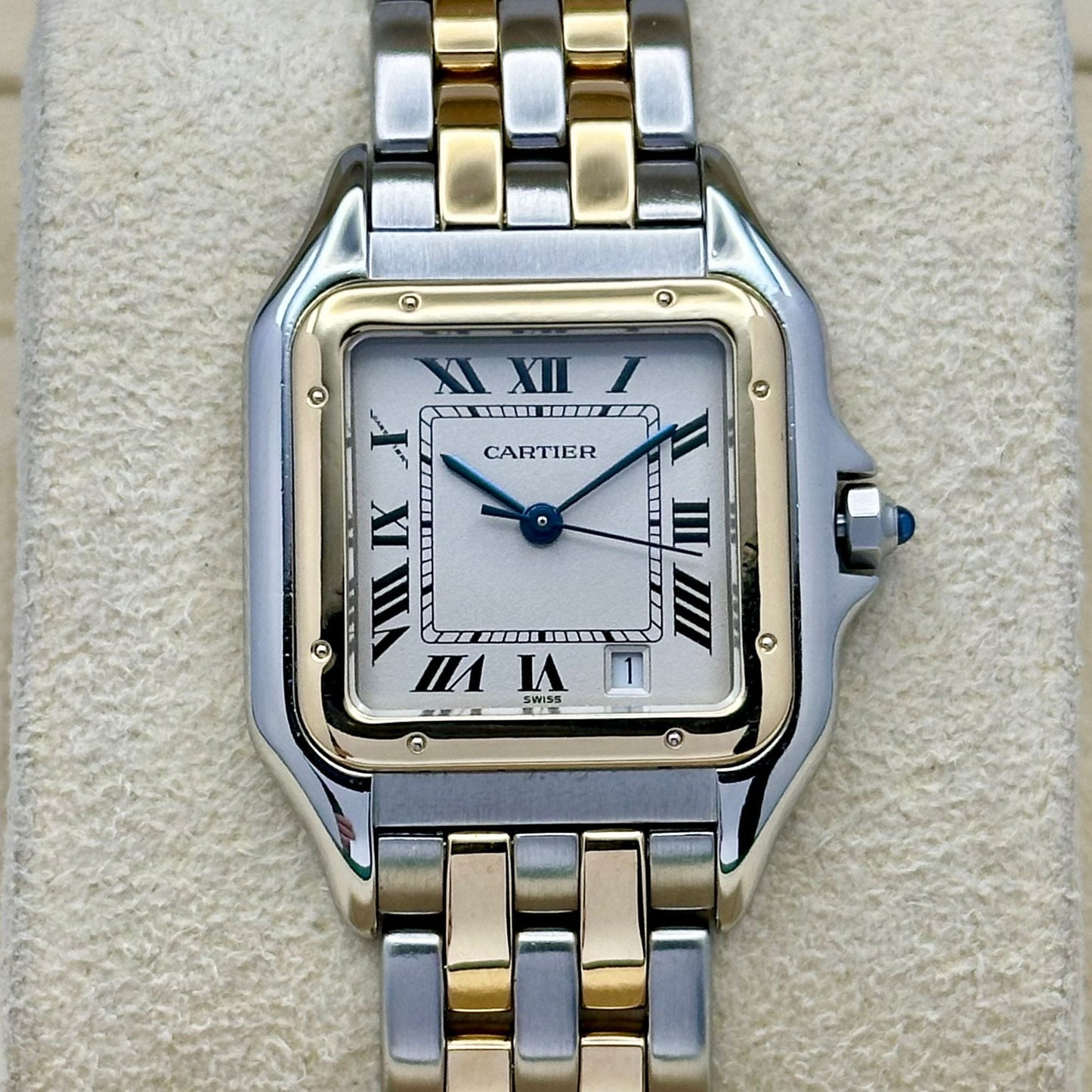 Panthére Medium Two Row 18K Yellow Gold White Romans Ref 1100