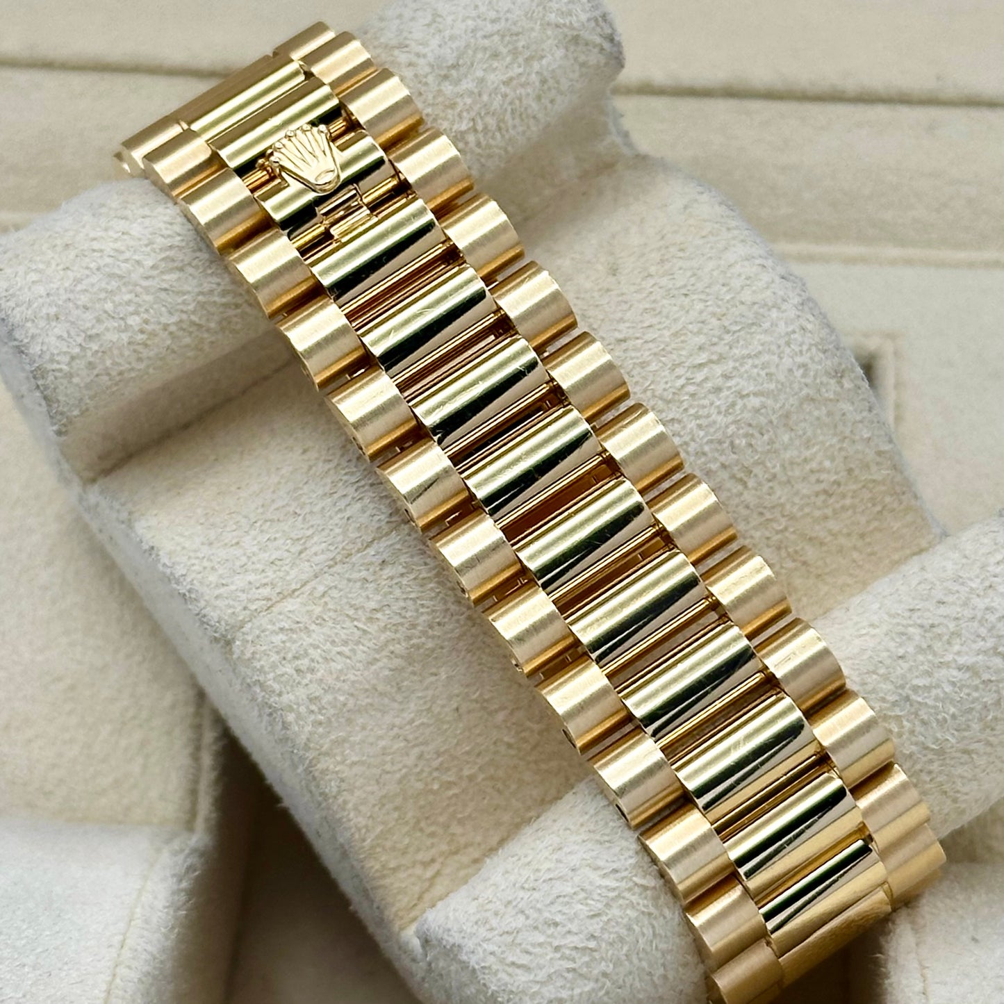 Day-Date 40 Silver Motif Ref 228238 2022