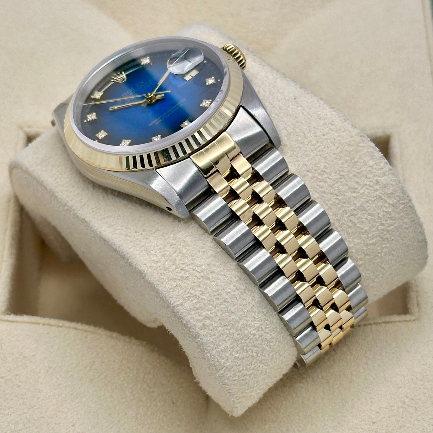 Datejust 36 Blue Vignette Diamond 18K Yellow Gold Ref 16233G 1991