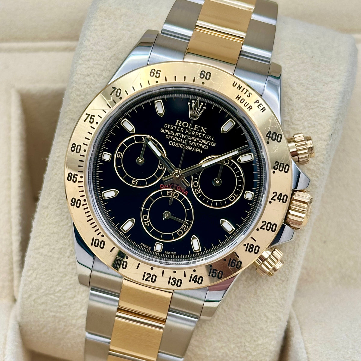 Cosmograph Daytona Black Dial 18K Yellow Gold Ref 116523 2014