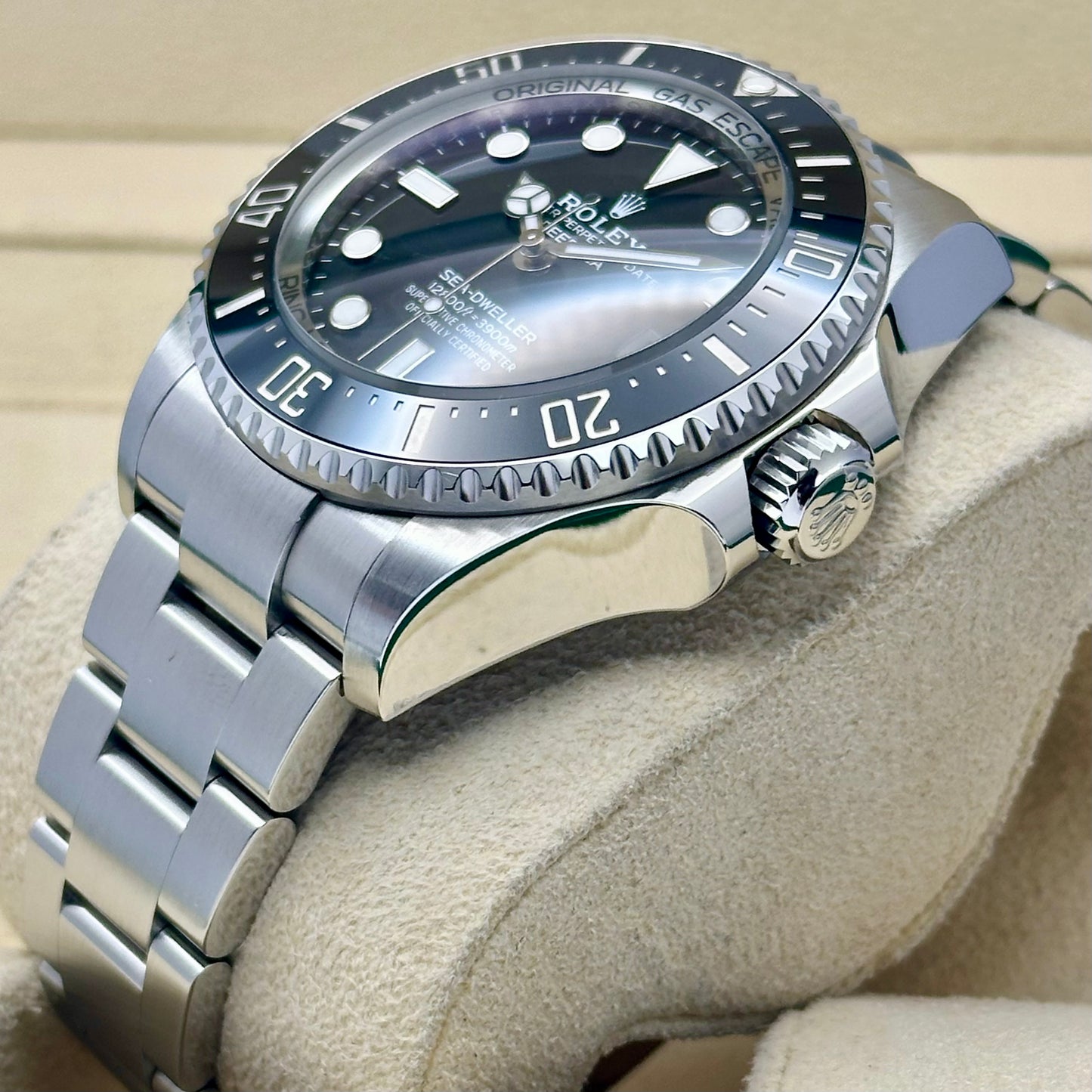 Sea-Dweller Deepsea Ref 136660 2023
