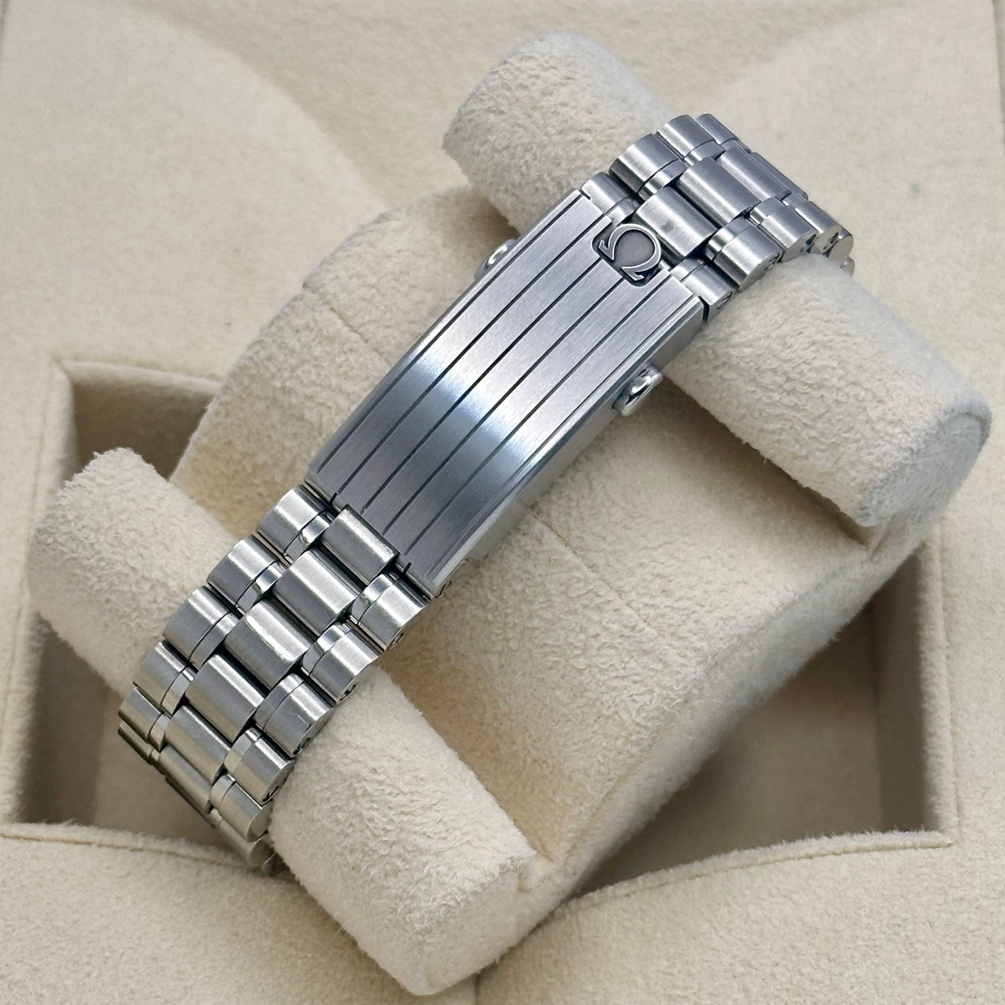 Speedmaster Professional Moonwatch Sapphire White Ref 310.30.42.50.04.001 2024