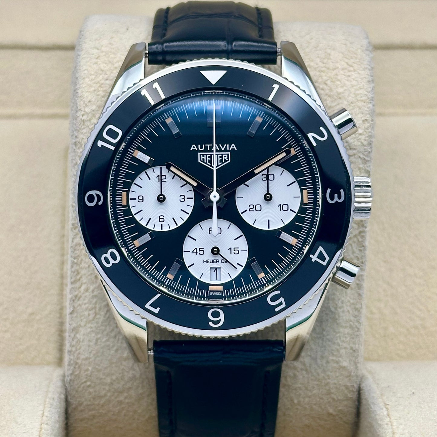 Heuer Heritage Autavia Chronograph Ref CBE2110 2021