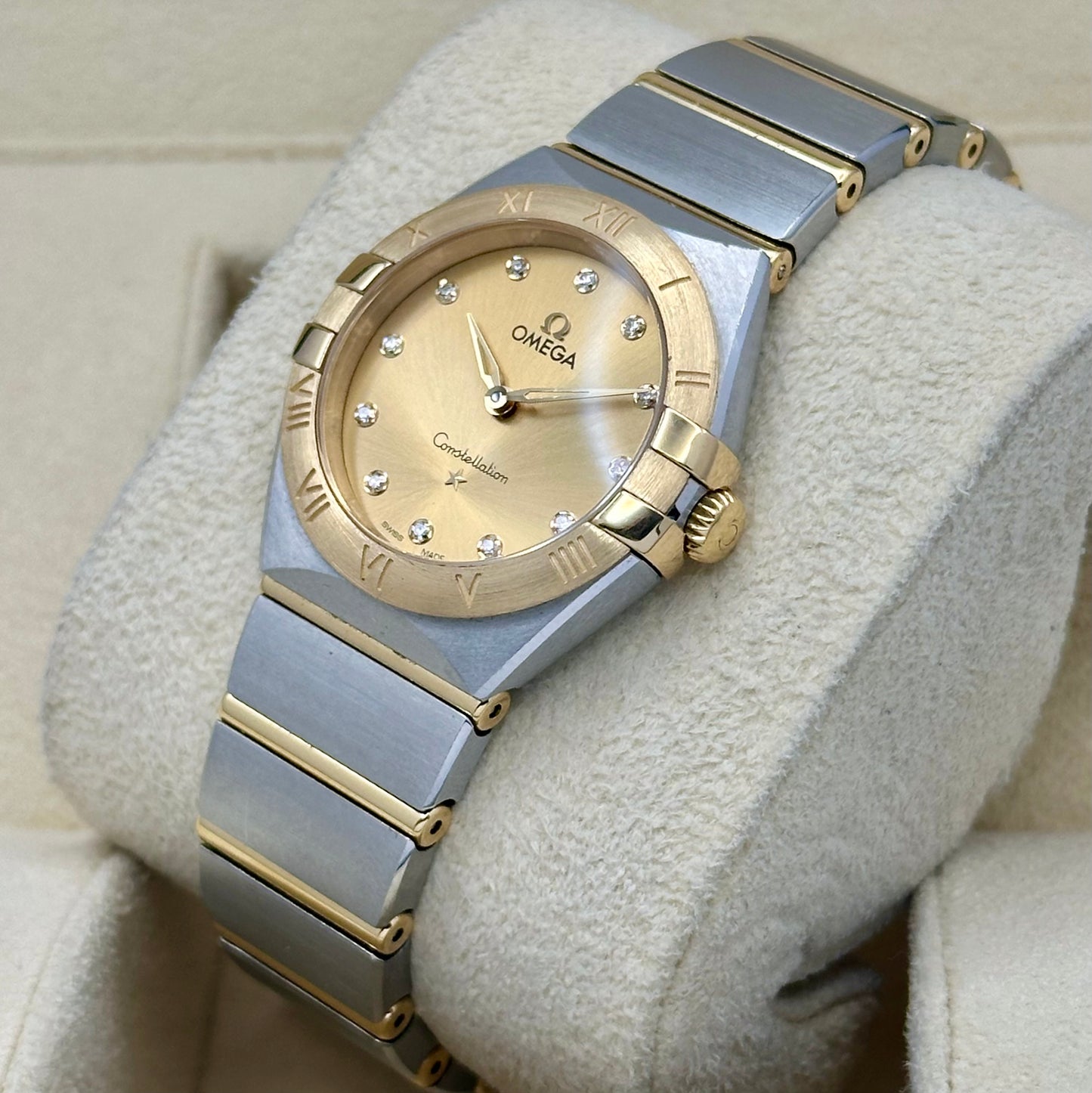 Constellation Ladies Champagne Diamond Dial 18K Yellow Gold Ref 131.20.28.60.58.001 2023