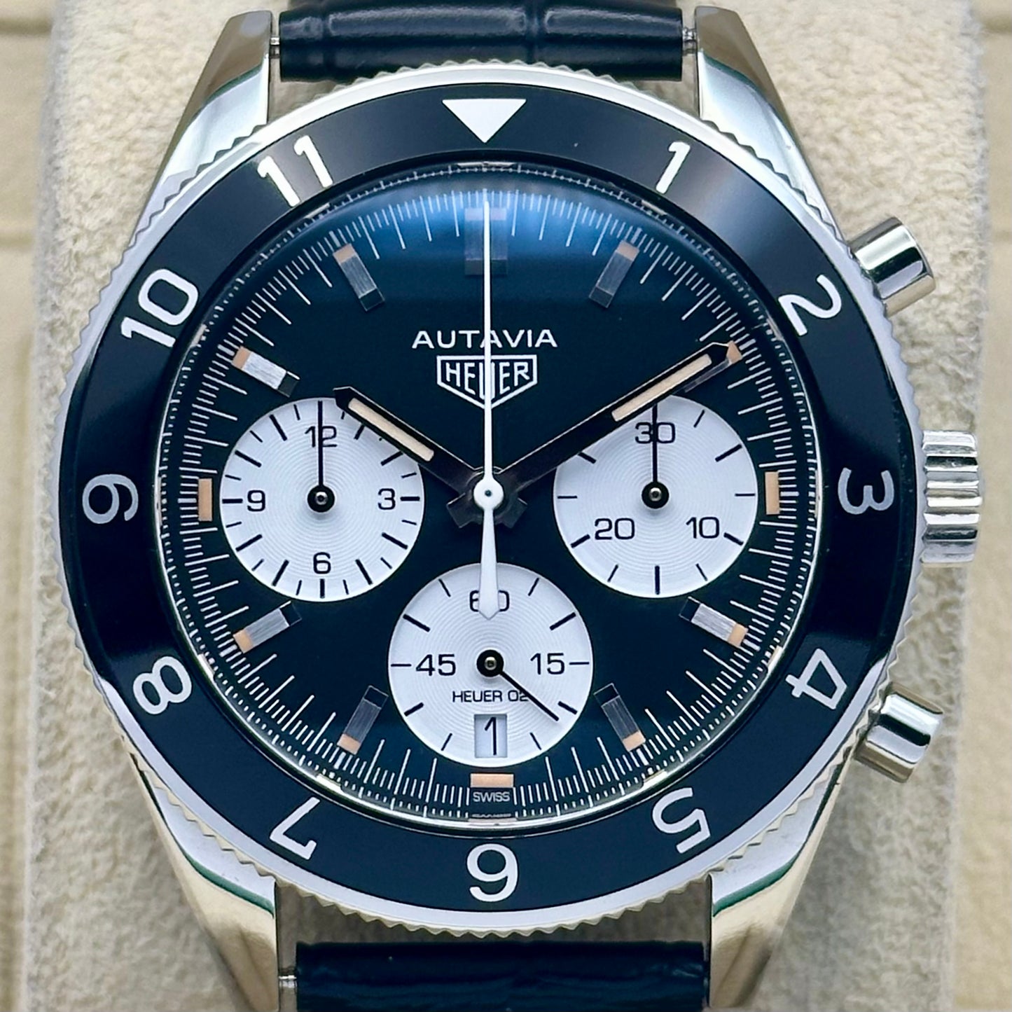 Heuer Heritage Autavia Chronograph Ref CBE2110 2021