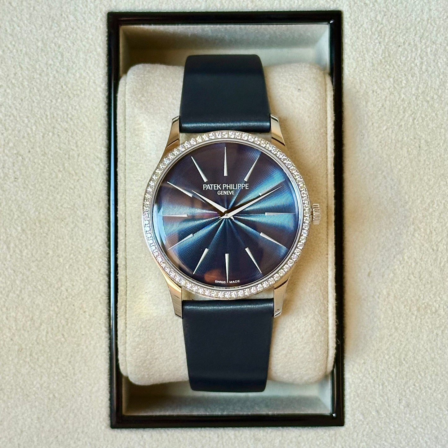 Calatrava Joaillerie 18K White Gold Diamond Bezel 4997/200G-001 2023