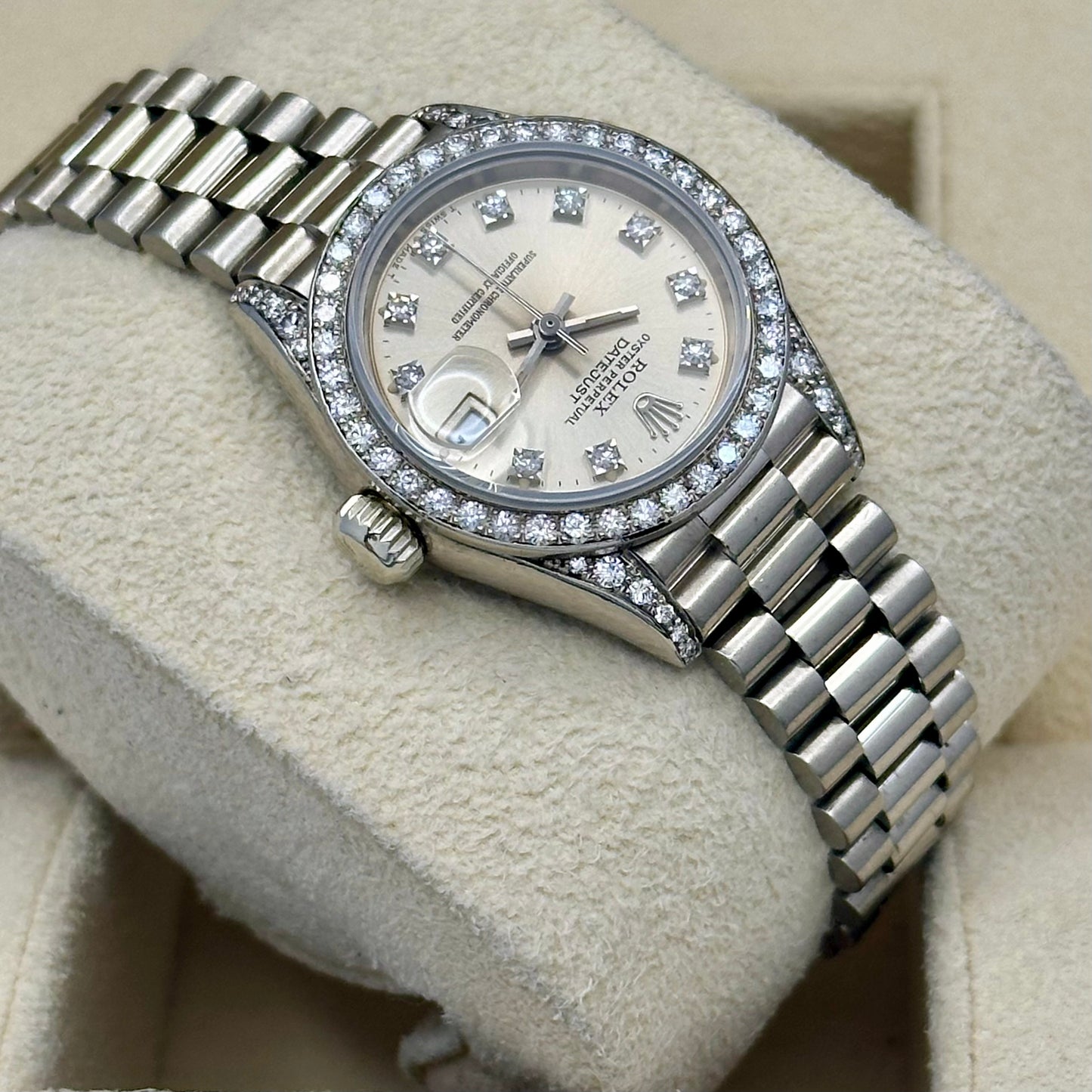 Lady-Datejust 26 President 18K White Gold Silver Diamond Dial Factory Diamond Set Ref 69159G