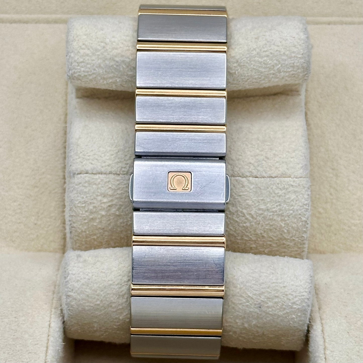 Constellation 18K Rose Gold Blue Ref 123.20.38.21.03.001