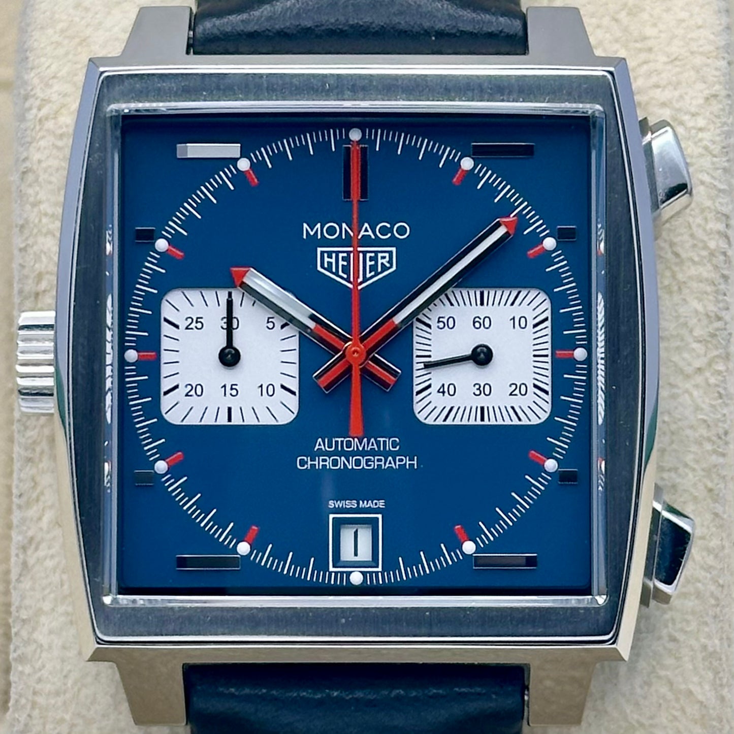 Monaco Chronograph Steve McQueen Ref CAW211P