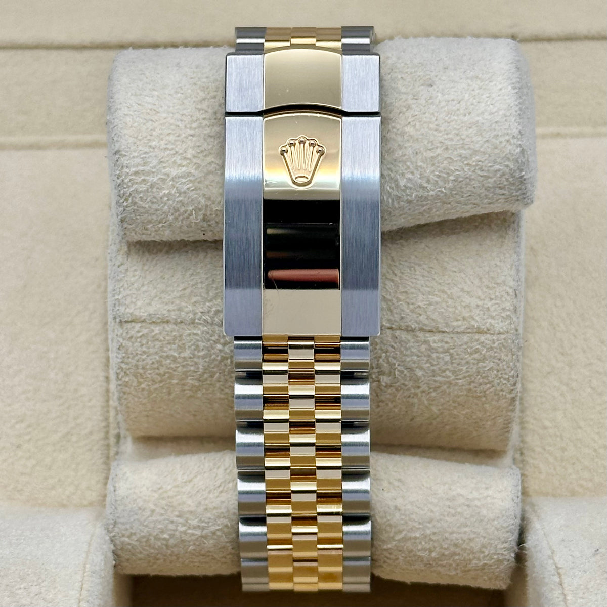 Datejust 36 Champagne Anniversary Diamond Dial 18K Yellow Gold Ref 126233 2021
