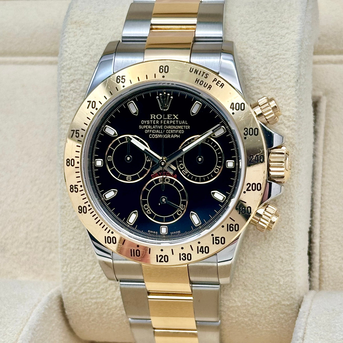Cosmograph Daytona Black Dial 18K Yellow Gold Ref 116523 2014