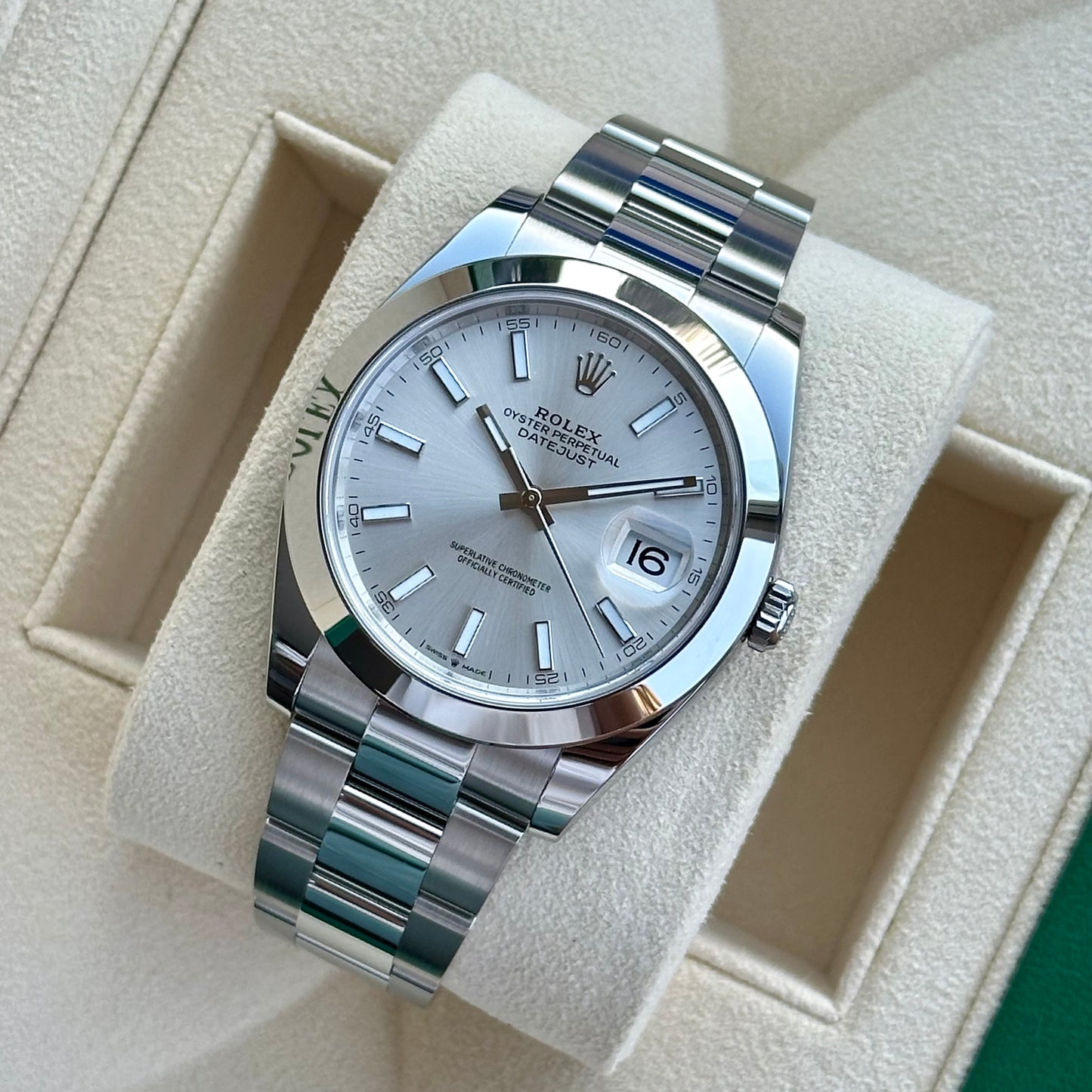 Datejust 41 Silver Sunburst Ref 126300 2023