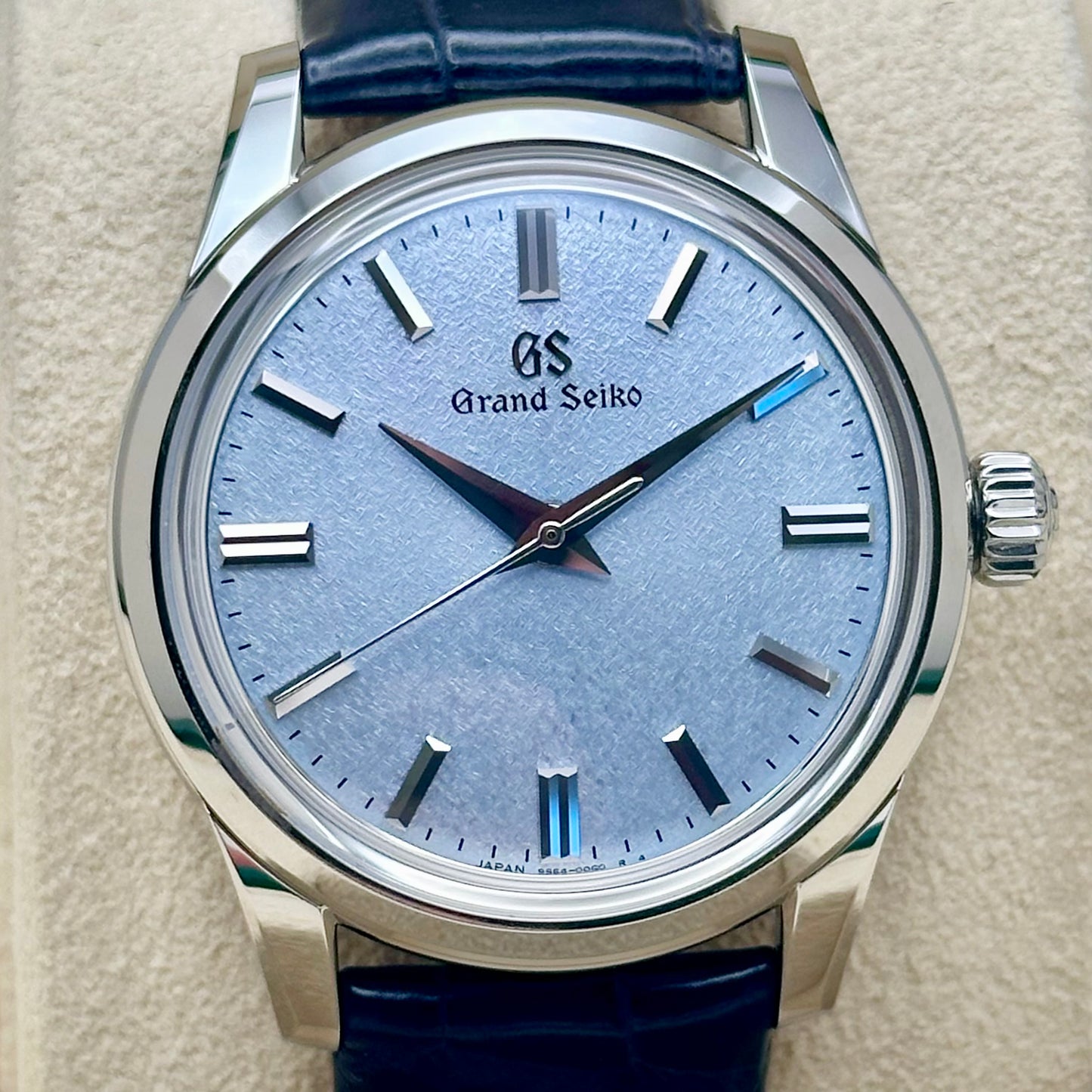 Elegance Collection Kishun Manual Winding Ref SBGW283