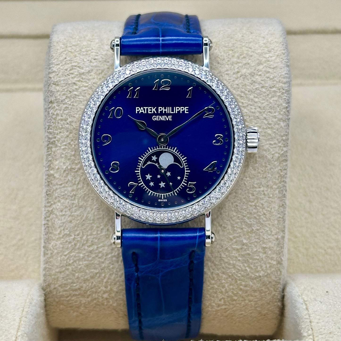 Complications Factory Diamond Bezel 18K White Gold Sunburst Blue Ref 7121/200G-001 2025