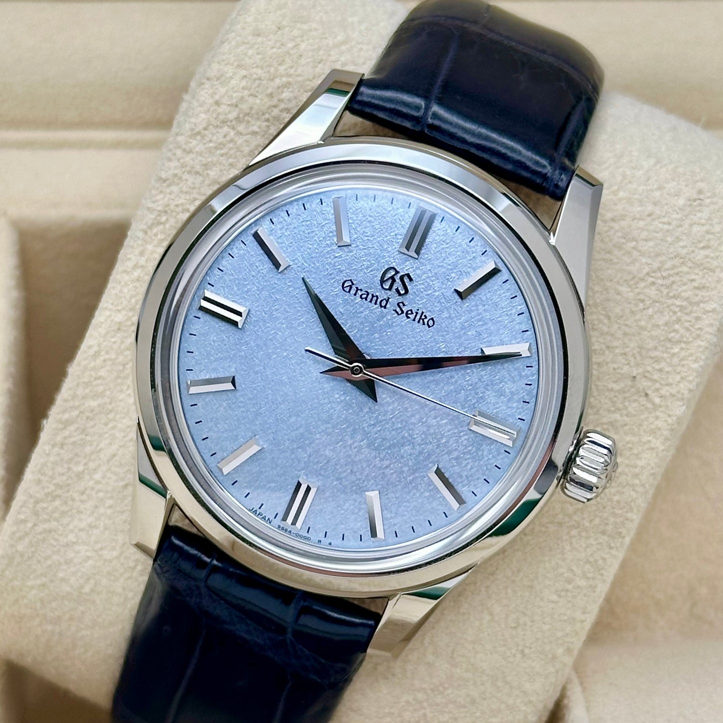 Elegance Collection Kishun Manual Winding Ref SBGW283