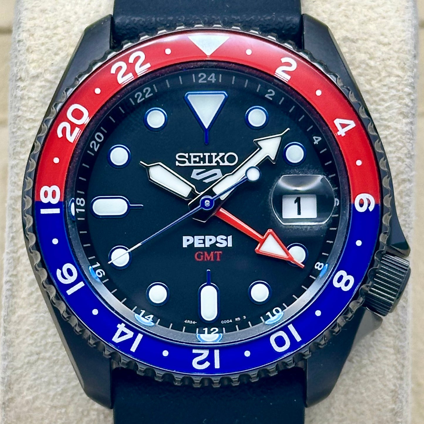 5 Sports Pepsi GMT Limited Edition Ref SSK047 4R34-00P0 2025