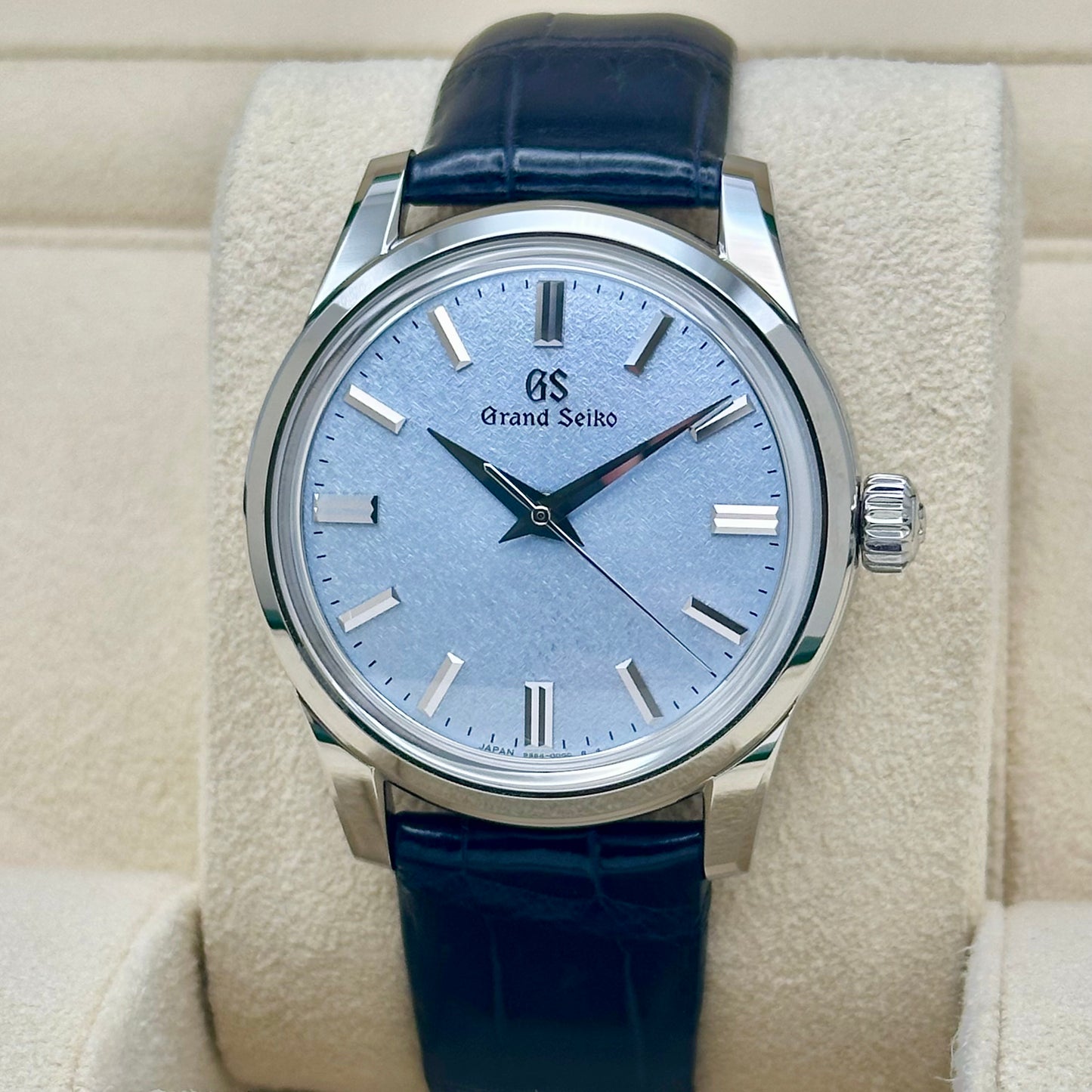 Elegance Collection Kishun Manual Winding Ref SBGW283
