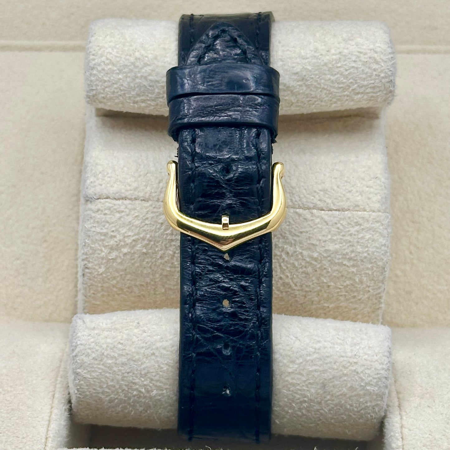 Tank Must Large Burgundy Manual Winding