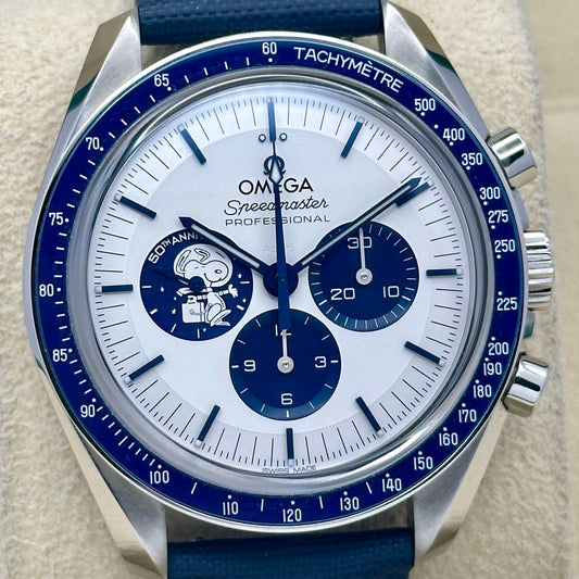 Speedmaster Anniversary Series Silver Snoopy Ref  310.32.42.50.02.001 2021