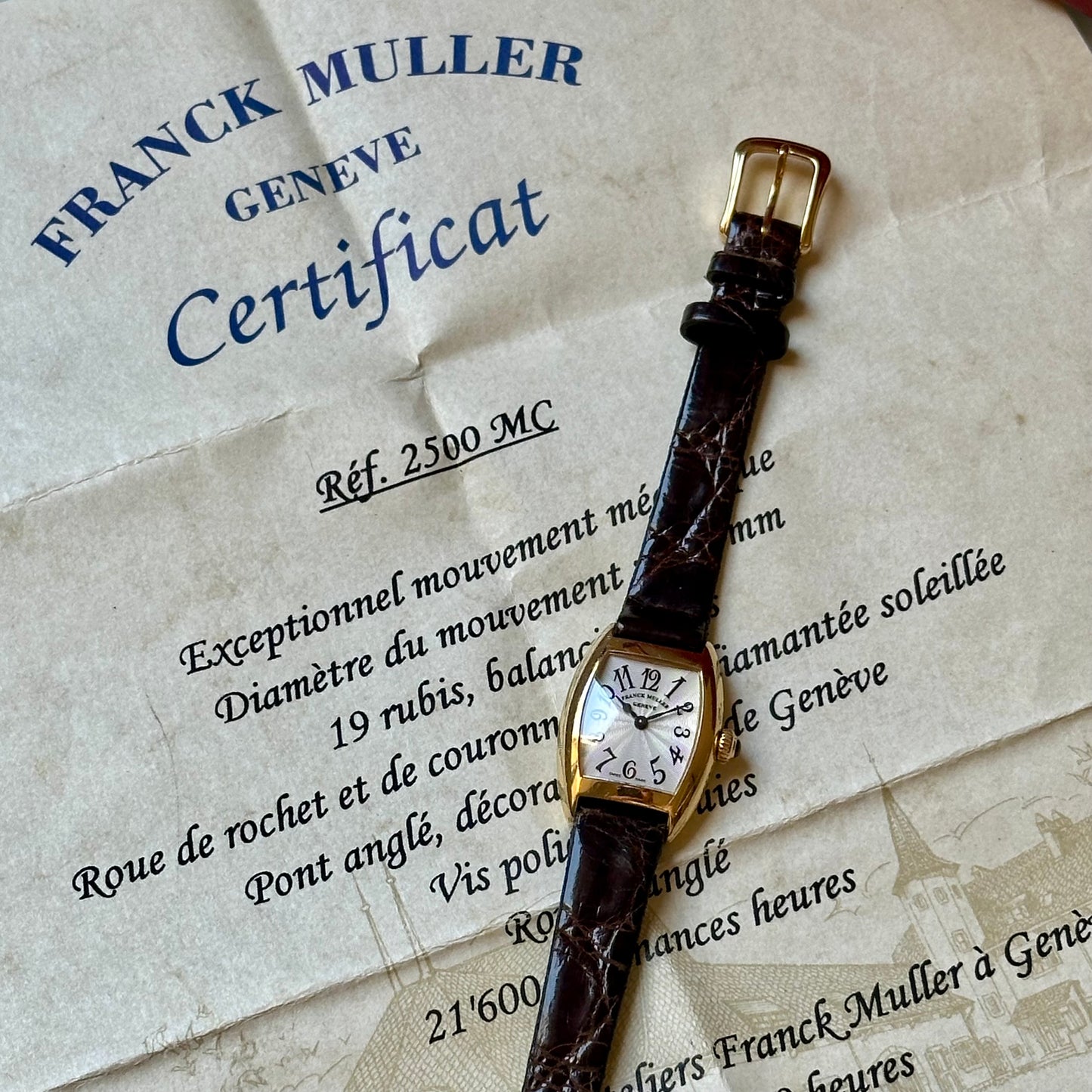 Curvex Petit 18K Yellow Gold Ref 2500 MC 1998