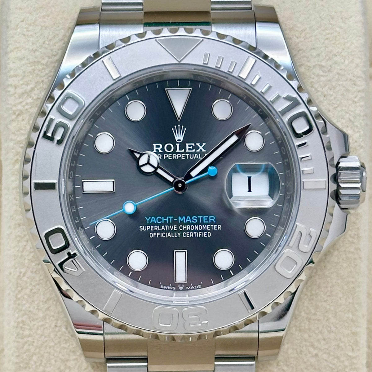 Yacht-Master 40 Platinum Rhodium Dial Ref 126622 2024