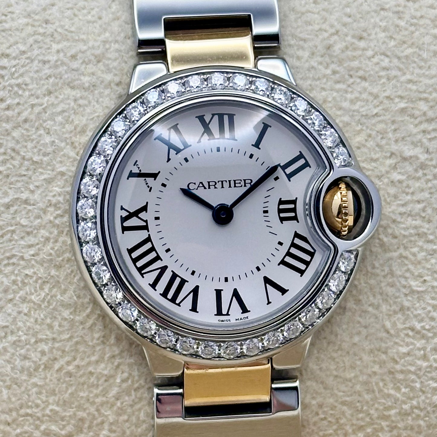 Ballon Bleu White Romans Diamond Bezel 18K Yellow Gold Ref 3009
