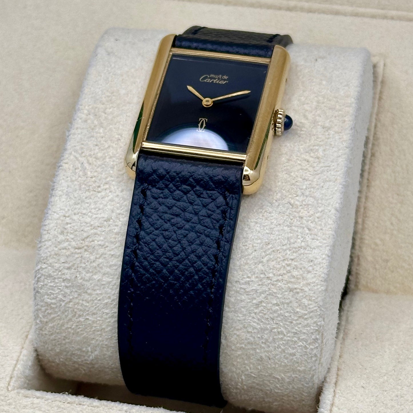 Tank Must De Cartier Large Black Dial Manual Winding