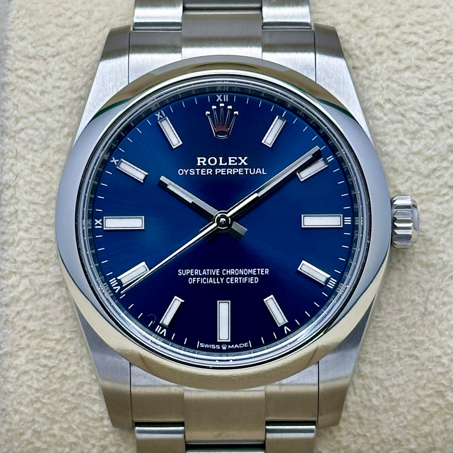 Oyster Perpetual 34 Sunburst Blue Dial Ref 124200 2022