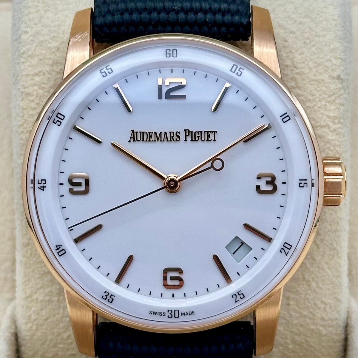 Code 11.59 White 18K Rose Gold 152100R.OO.A099CR.01 2019