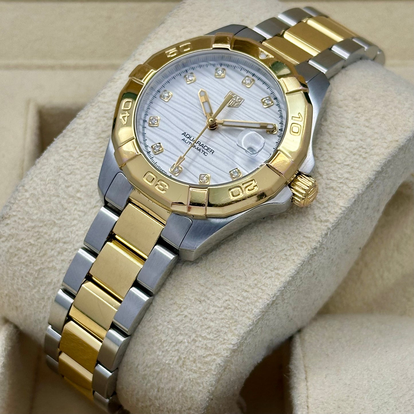 Aqua Racer Ladies Diamond Dial Ref WBD2321.BB0320